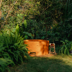 Aura Outdoor Bathtub