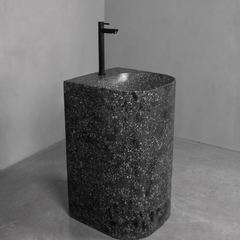 Squircle by Pietra Ware